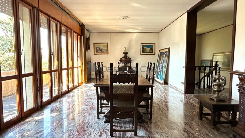 Rif. AT630 - Nel cuore del prestigioso quartiere San Lorenzo di Abano Terme, in una zona residenz...