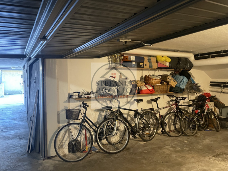 Padova, Santa Sofia- Stefania Pilotto Immobiliare propone in vendita appartamento di 150 mq con g...