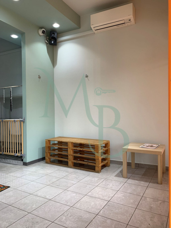 VIGONZA località PERAROLO: Immobiliare MB propone in locazione un immobile commerciale di circa 1...