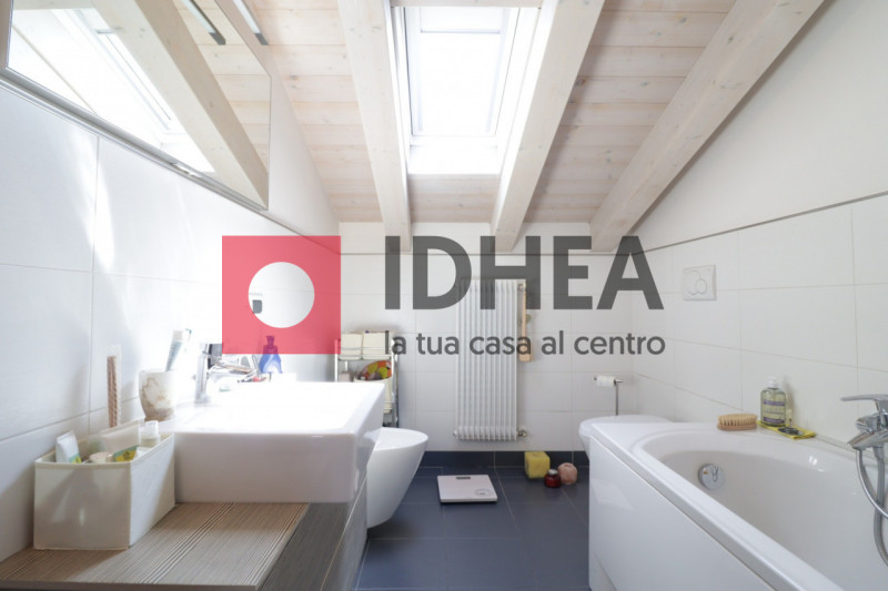 VILLORBA (TREVISO)
RIF:"FRV1"

L'agenzia IDHEA di Villorba propone in vendita un elegante apparta...