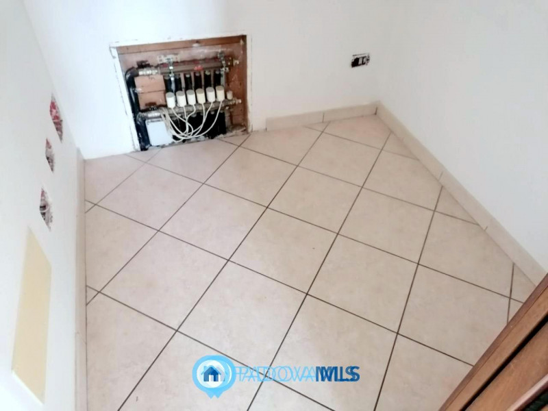 Immobile in esclusiva al Gruppo Padova MLS

CODEVIGO - Loc. ROSARA.
Inserisci su lotto di ca. 1.7...