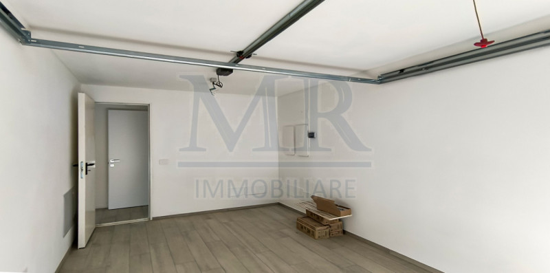 RONCAGLIA - MR195A1 
BIFAMILIARE - CL. ENERG. "A4" - AMPIO GIARDINO

Ben posizionata, vicina a tu...
