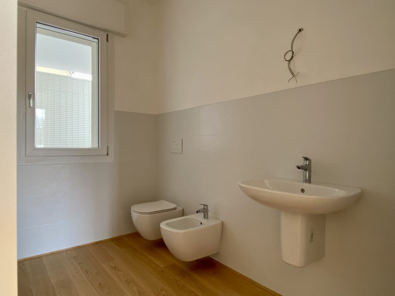 In una delle zone più ricercate di Sant’Agostino, caratterizzata dall’ottimo equilibrio tra aree ...