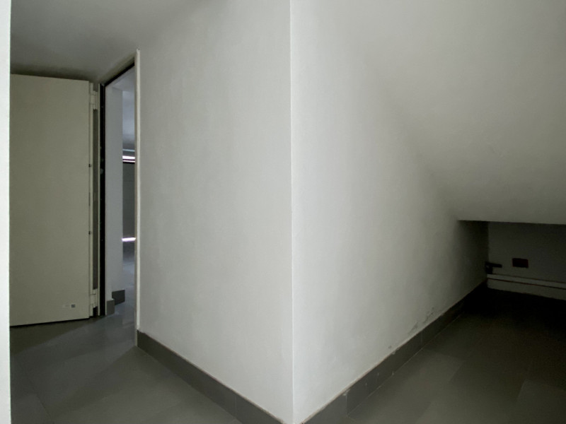 In una delle zone più ricercate di Sant’Agostino, caratterizzata dall’ottimo equilibrio tra aree ...