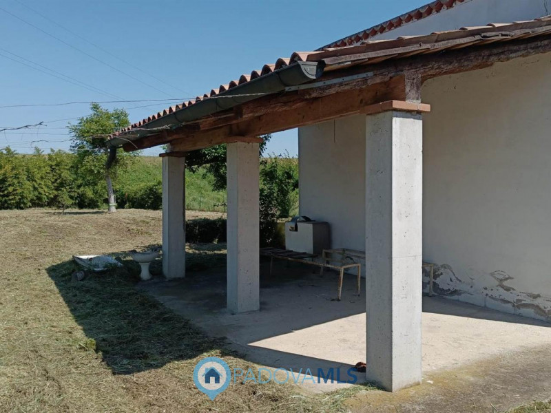 Immobile in esclusiva al Gruppo Padova MLS

Se stai cercando un angolo di pace immerso nel verde,...