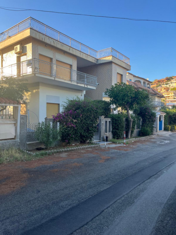 Montauro Vendita Appartamento quadrilocale