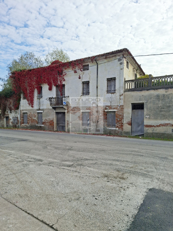 Ecco la casa che stavi cercando?
Cinque motivi per cui questa potrebbe essere la tua casa ideale!...