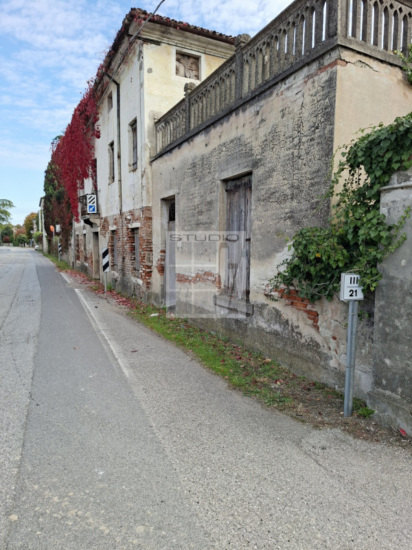Ecco la casa che stavi cercando?
Cinque motivi per cui questa potrebbe essere la tua casa ideale!...
