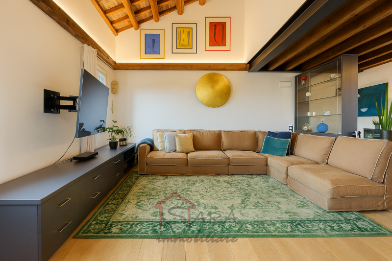 Un appartamento che REGALA UN’ESPERIENZA DI VITA, non solo una casa.
Sviluppato su due piani (3° ...