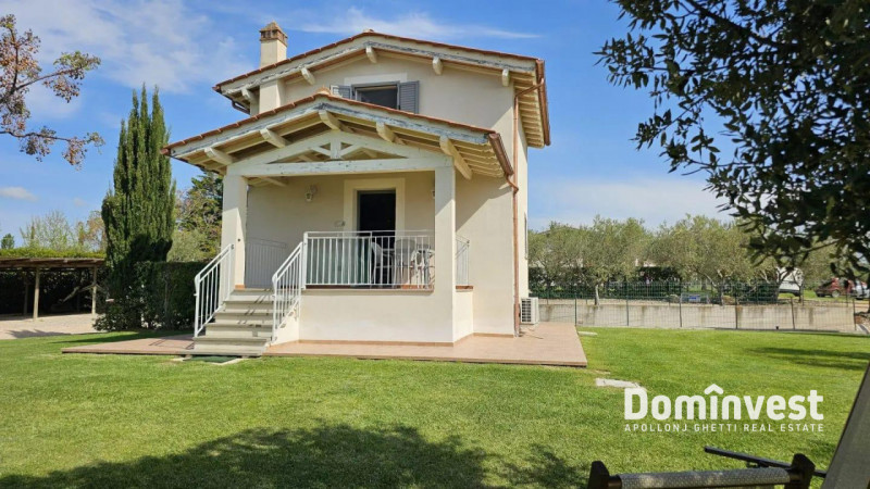 Montalto di Castro Affitto Villa