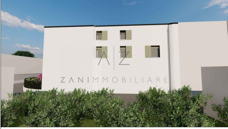 Proponiamo in vendita uno splendido appartamento quadrilocale situato al piano secondo di un cond...