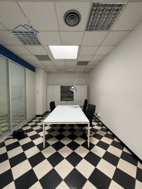 PADOVA UNO - proponiamo ufficio arredato di 110 mq. commerciali, in zona comodissima alla tangenz...