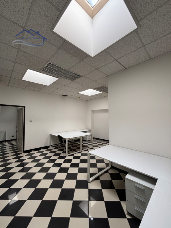 PADOVA UNO - proponiamo ufficio arredato di 110 mq. commerciali, in zona comodissima alla tangenz...