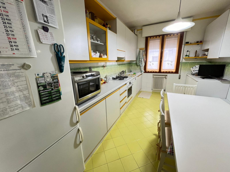 In posizione centralissima a Reschigliano, comoda a tutti i servizi principali (scuole, negozi, m...