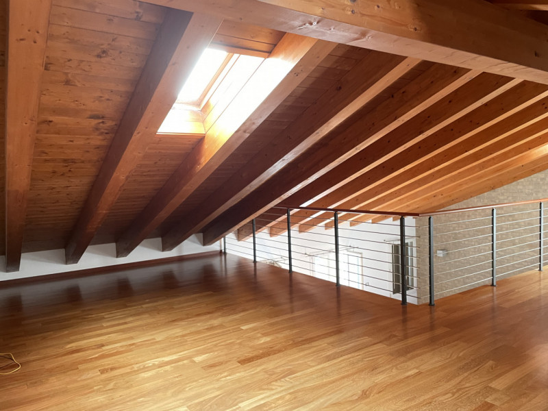 Ideale per la giovane coppia o la giovane famiglia ma anche per chi desidera abitare nel pieno ce...