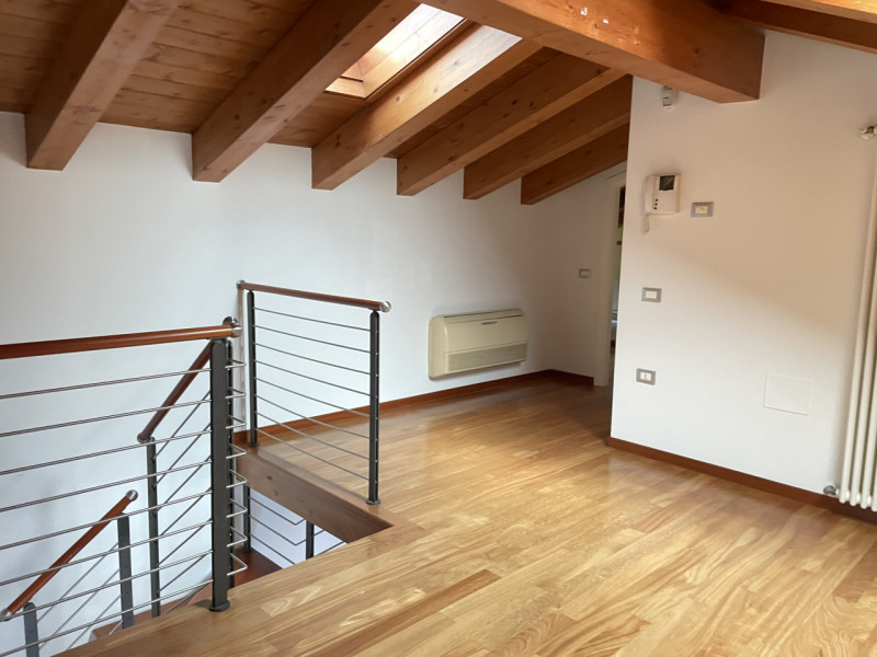 Ideale per la giovane coppia o la giovane famiglia ma anche per chi desidera abitare nel pieno ce...