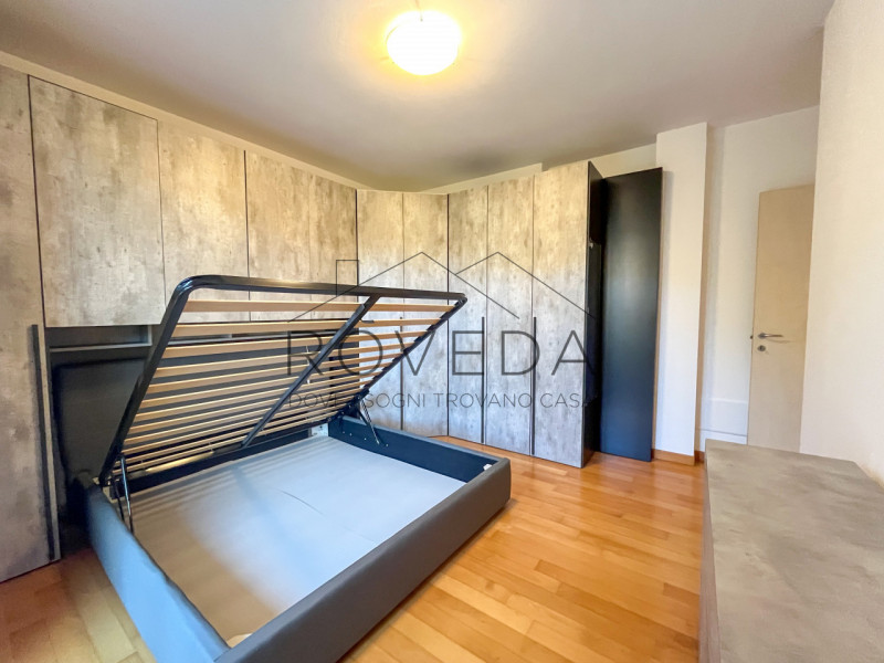 DOSSON DI CASIER 

RIFERIMENTO: CR11

L'agenzia Roveda immobiliare ha il piacere di proporvi in v...