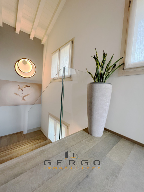 (Per INFO Cristina 3389226442) Villetta di nuova costruzione in classe B completamente ristruttur...