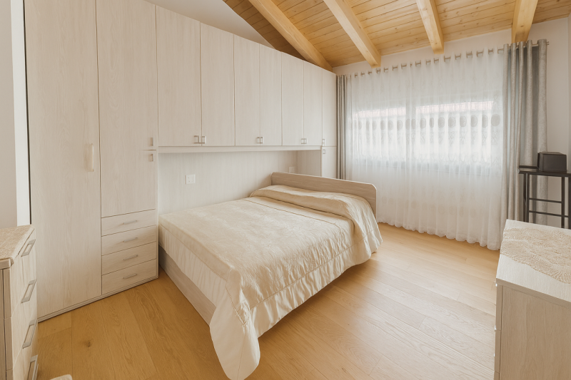 A Cavino, in un tranquillo contesto residenziale e comodo ai principali servizi, proponiamo in ve...