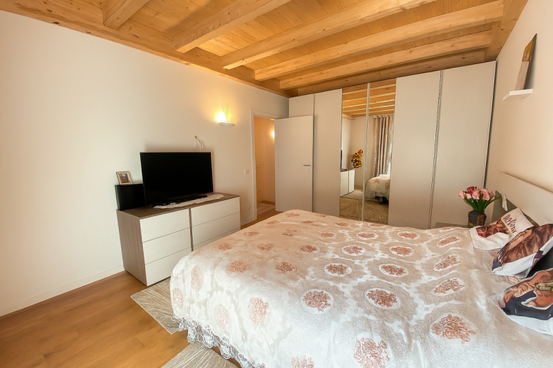 A Cavino, in un tranquillo contesto residenziale e comodo ai principali servizi, proponiamo in ve...