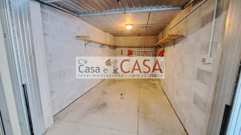 S. LAZZARO: zona tranquilla a vocazione residenziale l'Agenzia C'è Casa e CASA propone in vendita...