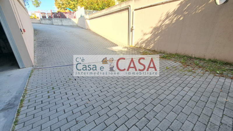 S. LAZZARO: zona tranquilla a vocazione residenziale l'Agenzia C'è Casa e CASA propone in vendita...