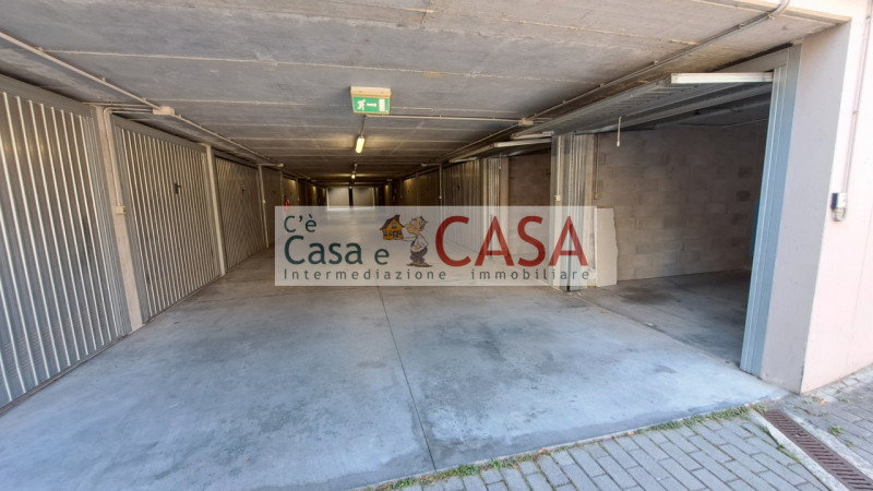 S. LAZZARO: zona tranquilla a vocazione residenziale l'Agenzia C'è Casa e CASA propone in vendita...