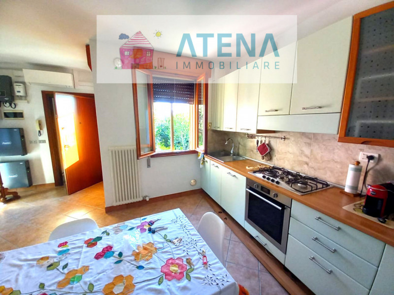 rif. 25649

PADOVA - SANT'IGNAZIO
*leggere tutto l'annuncio*

In zona Sant'Ignazio, con i princip...