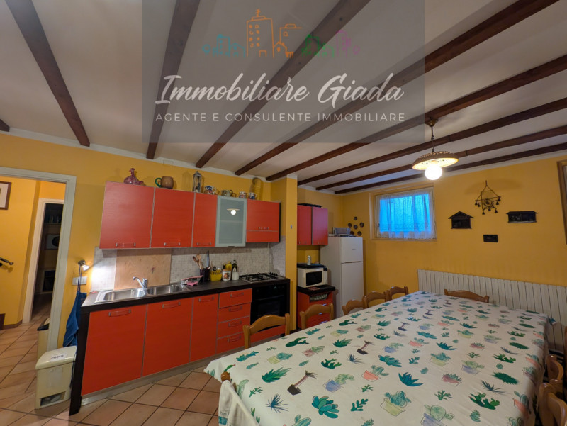 In una delle zone più tranquille e ricercate di Conegliano, precisamente nella località di Campol...