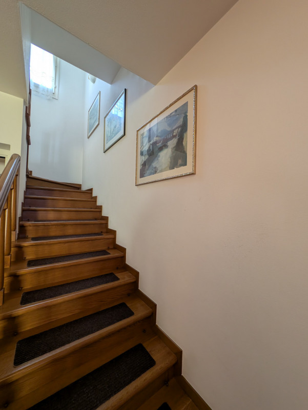 In una delle zone più tranquille e ricercate di Conegliano, precisamente nella località di Campol...