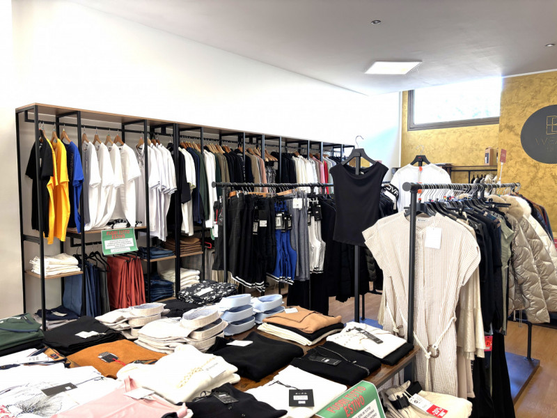 IL MIGLIOR BIGLIETTO DA VISITA DELLA TUA NUOVA ATTIVITA' ??... IN CENTRO A CONSELVE VENDO ATTIVIT...