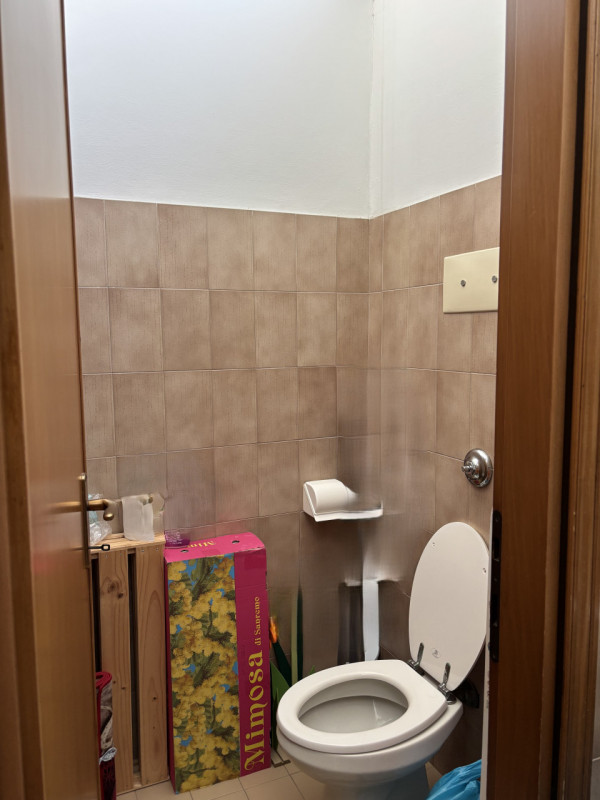 IL MIGLIOR BIGLIETTO DA VISITA DELLA TUA NUOVA ATTIVITA' ??... IN CENTRO A CONSELVE VENDO ATTIVIT...