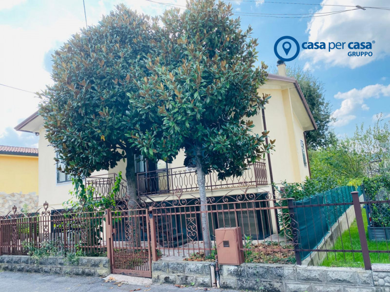 APPROVATO GRUPPO CASA PER CASA: VALUTATO, CONTROLLATO, GESTITO IN ESCLUSIVA!

ZONA:
In una delle ...