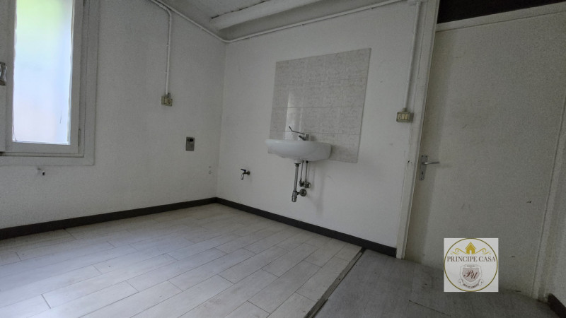 Rif. RIST06 - Vendesi ottima opportunità per avviare un’attività di ristorazione e ospitalità in ...