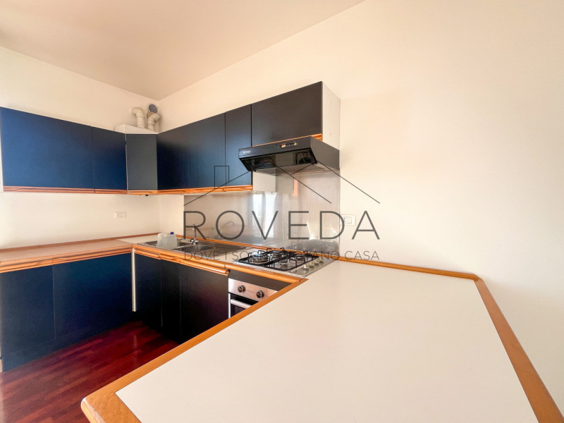 DOSSON DI CASIER 

RIFERIMENTO: CR12

L'agenzia immobiliare Roveda ha il piacere di proporvi, nel...