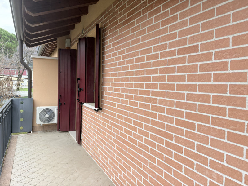 In una delle zone più apprezzate di Torreglia, comoda a tutti i principali servizi ma allo stesso...