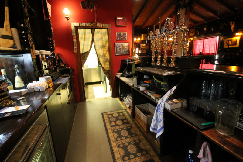 Situato nel cuore pulsante del comune di Motta di Livenza (TV) in zona di forte passaggio, propon...