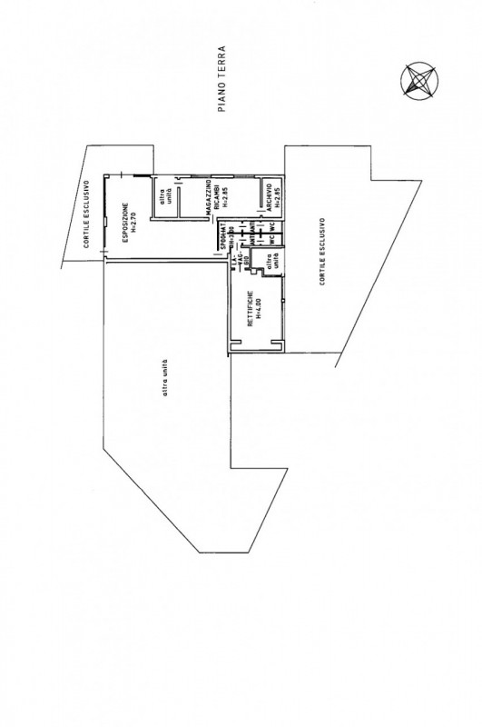 In pieno centro a Conselve, in una zona di forte passaggio e con grande visibilità, proponiamo in...