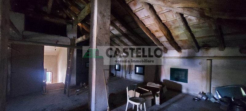 Campodarsego – Frazione Bronzola

In posizione tranquilla ma comoda al centro del paese, proponia...