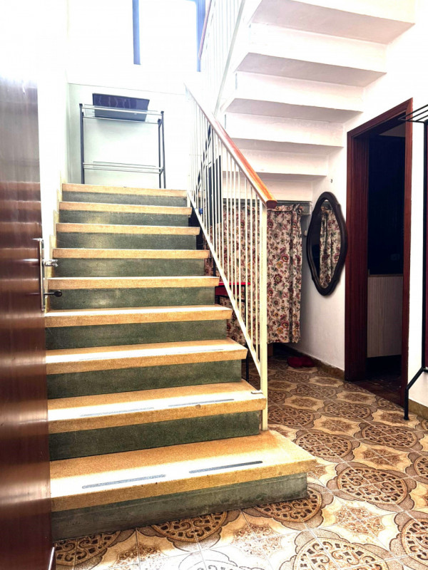 PIANIGA-Mellaredo centro-: situata nel centro di Mellaredo, questa casa singola con una superfici...