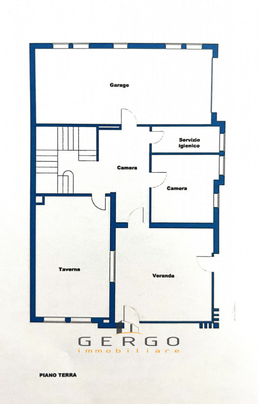 (Per INFO Cristina 3389226442) Non per studenti. Situato a Padova, nel quartiere Madonna Pellegri...