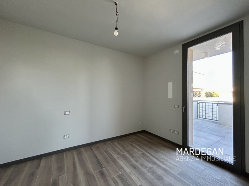 Quando vieni a scoprirla?? 
Questa RESIDENZA A SCHIERA è inserita in un MODERNO contesto di dodic...