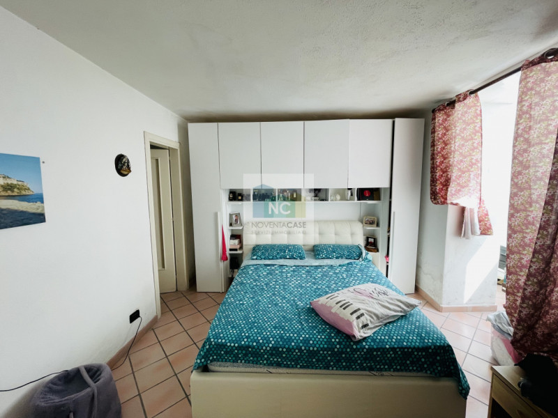 In una delle zone più affascinanti di Ischia, precisamente tra Ciglio e Panza nel comune di Forio...