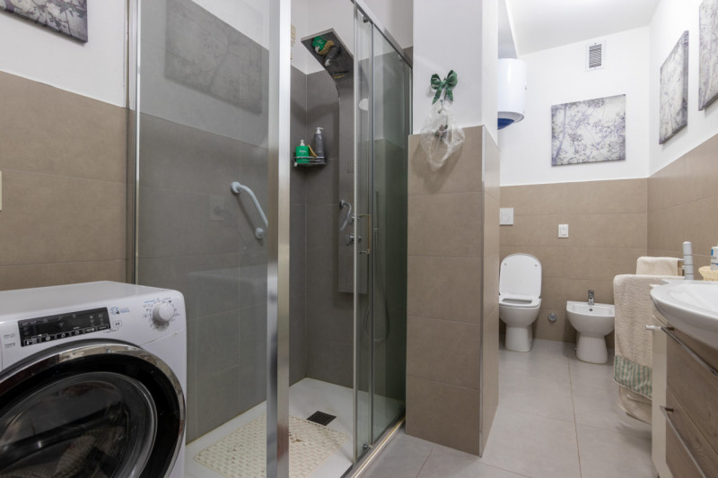 NUDA PROPRIETA'!!! Nel pieno centro di Nazareth vicinissimo all’ospedale civile di Padova proponi...