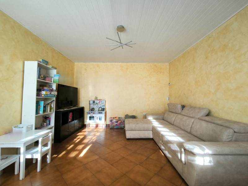 SILEA - LANZAGO CENTRO
RIFERIMENTO "AASI2"

Nel cuore della servitissima zona di Lanzago, nel com...