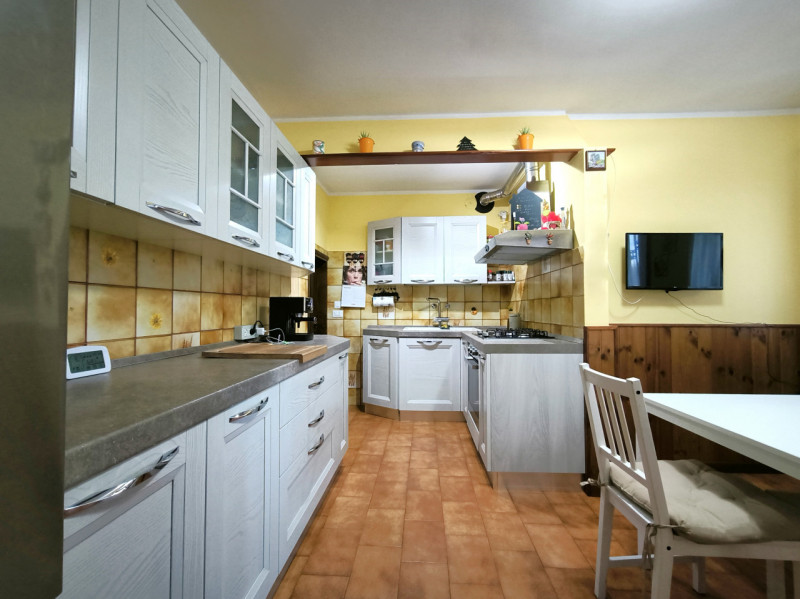 SILEA - LANZAGO CENTRO
RIFERIMENTO "AASI2"

Nel cuore della servitissima zona di Lanzago, nel com...