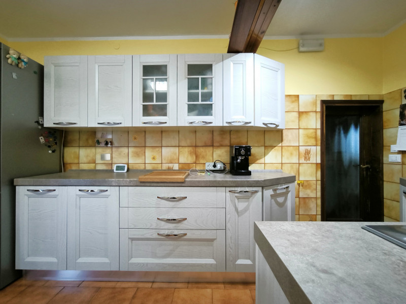 SILEA - LANZAGO CENTRO
RIFERIMENTO "AASI2"

Nel cuore della servitissima zona di Lanzago, nel com...