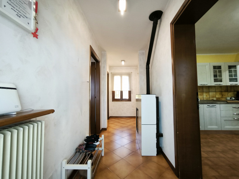 SILEA - LANZAGO CENTRO
RIFERIMENTO "AASI2"

Nel cuore della servitissima zona di Lanzago, nel com...