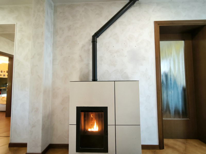 SILEA - LANZAGO CENTRO
RIFERIMENTO "AASI2"

Nel cuore della servitissima zona di Lanzago, nel com...