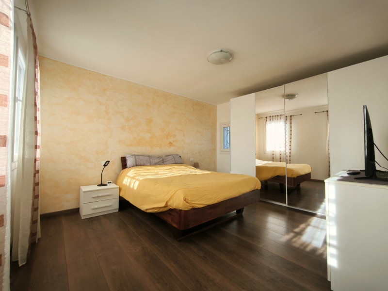 SILEA - LANZAGO CENTRO
RIFERIMENTO "AASI2"

Nel cuore della servitissima zona di Lanzago, nel com...